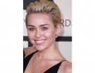 Miley adora postare su Instagram nail art particolari