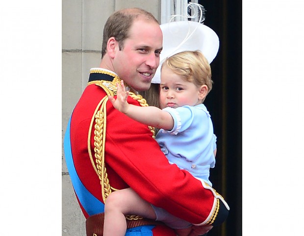 principe-william-principe-george-saluta