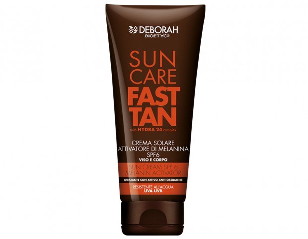 Con attivatore di melanina, specifica per le pelli scure o già abbronzate, regala un colorito intenso in breve tempo