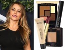 Copia il trucco di Sofia Vergara: smokey eyes marrone e labbra in primo piano
