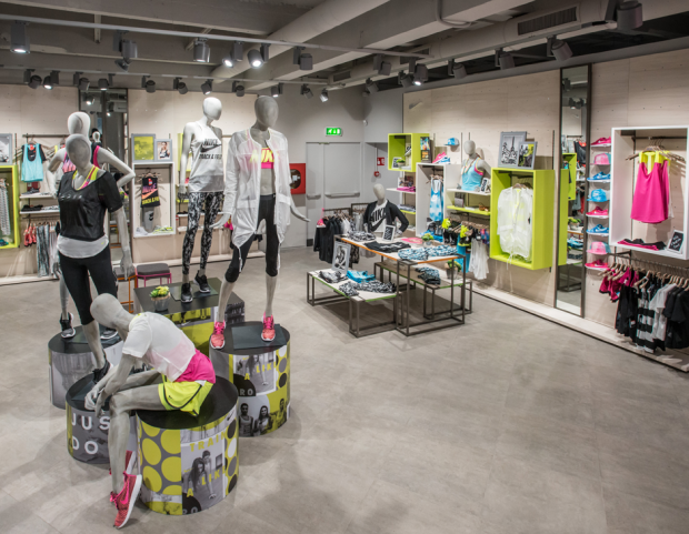 nike via del corso nike via del corso