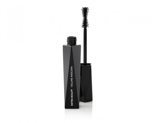 Occhi da cerbiatta con Extra Sculpt Volume Mascara