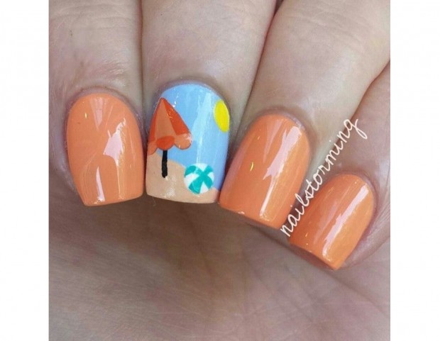 Accent manicure per la manicure arancio