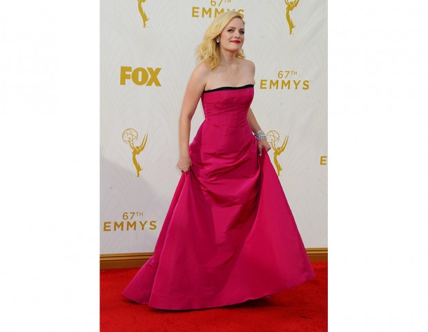 Elisabeth Moss in Oscar de La Renta