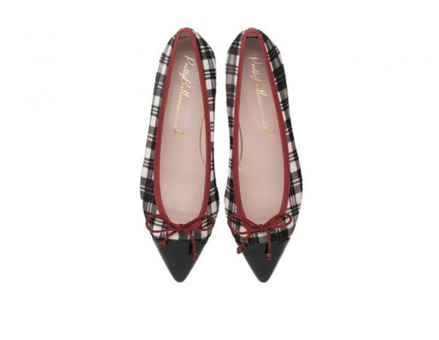 Ballerine con punta in vernice