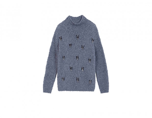 Pullover con applicazioni gioiello