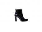 Stivaletti in vernice e suede