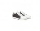Sneakers con dettagli dorati