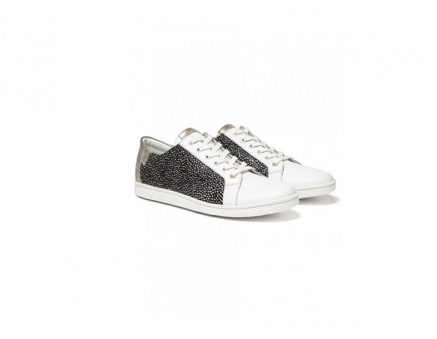 Sneakers con dettagli dorati