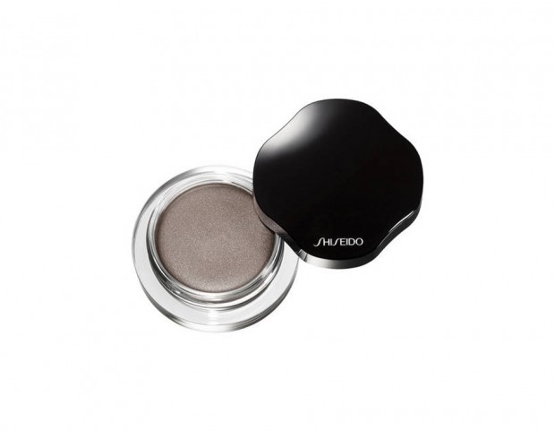Bronzo freddo ideale per gli smokey eyes metallici