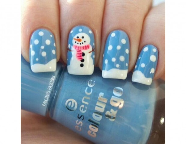 Fiocchi e pupazzo di neve