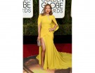 Jennifer Lopez in Giambattista Valli