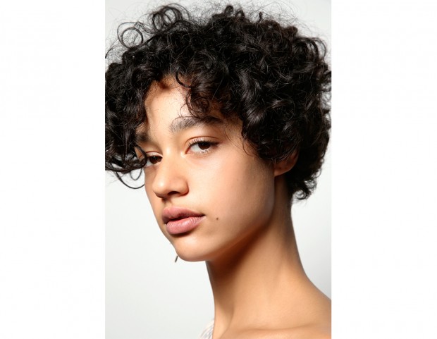 Taglio corto adatto a donare giustizia ai capelli ricci