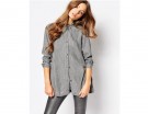In denim grigio delavé