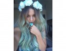 Vanessa e i capelli celesti