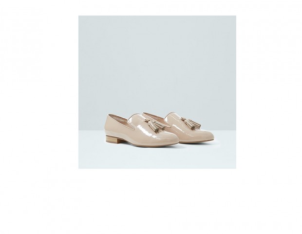 Loafer di vernice con nappe