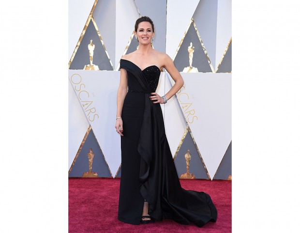 Jennifer Garner in Atelier Versace