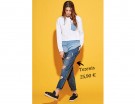 Jeans con tagli a cuore