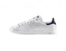 Le classiche Stan Smith bianche