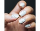 Pois e french manicure delicata