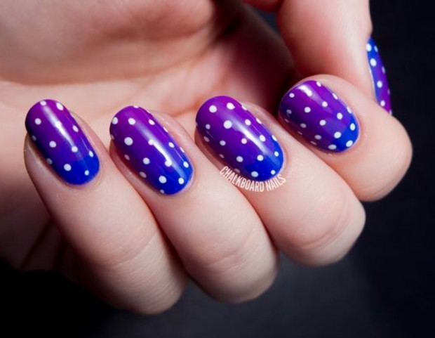 Effetto sfumato per la manicure con pois