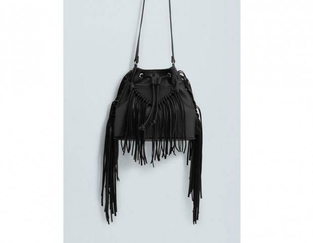 Boho, con frange “all-over”