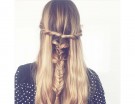 Capelli semi-raccolti con treccia a spina