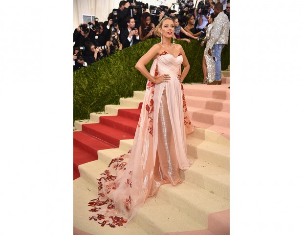 Blake Lively in Burberry