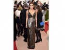 Riley Keough In Diane Von Furtenberg realizzato per lei