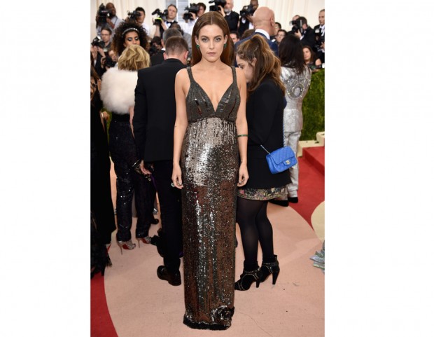 Riley Keough In Diane Von Furtenberg realizzato per lei