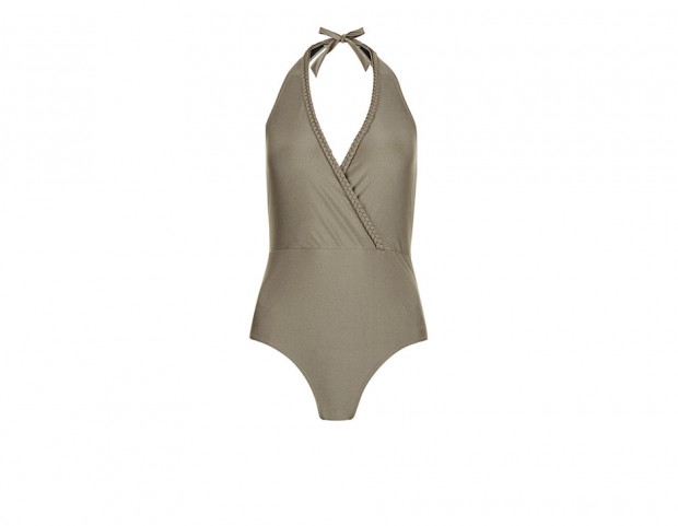 Con scollatura incrociata Con scollatura incrociata