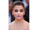Apprezziamo l’azzardo del rossetto lilla, ma non ti dona particolarmente, Aishwarya! – TuNo