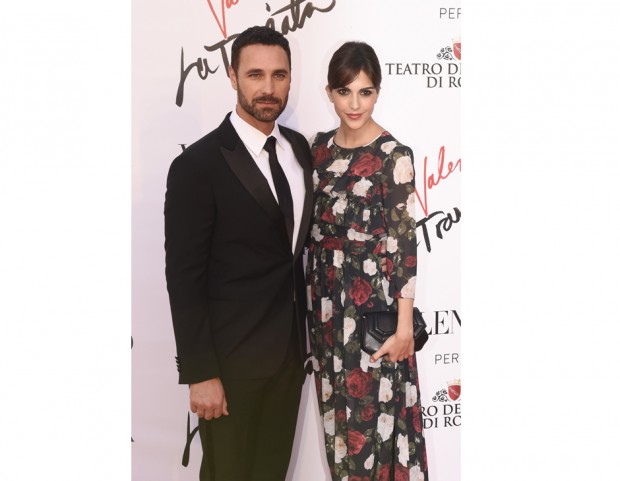 Raoul Bova con la compagna Rocio Morales