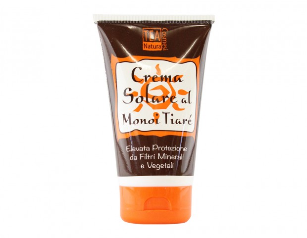 Con Monoi Tiarè, ingrediente naturale che dona ai prodotti il caratteristico profumo dell’estate. Gli schermi solari sono rappresentati soprattutto da ossido di zinco e diossido di titanio