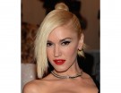Top knot con ciuffo laterale