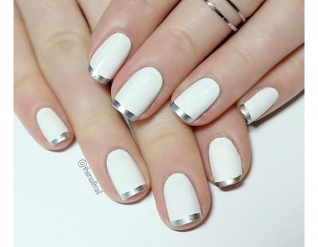 Lunetta argento su smalto bianco gesso