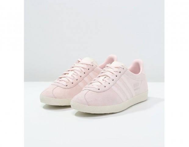 Sneakers “Gazelle” in suede rosa baby