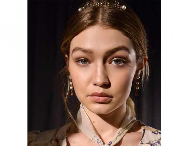 Raccolto con accessori e perline