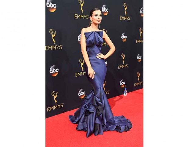 Emily Ratajkowski in Zac Posen