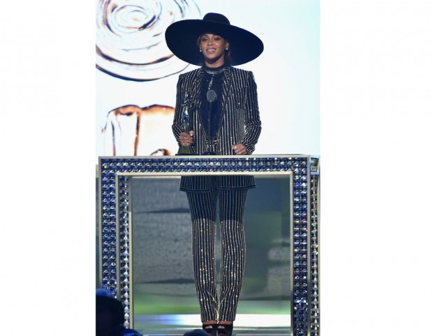 Beyoncé è stata una delle figure più in vista del 2016 grazie anche ai suoi look decisamente a effetto! (Getty Images)