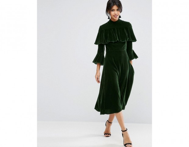 Midi dress con maniche svasate