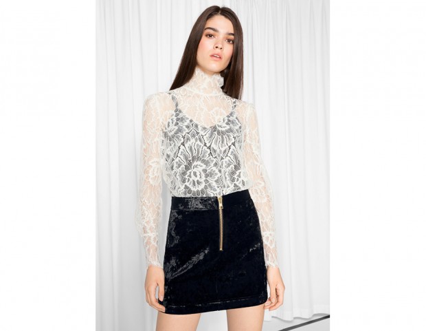 Blusa in pizzo floreale
