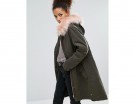 Parka con cappuccio di pelliccia