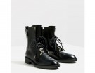 Stivaletto in pelle nero