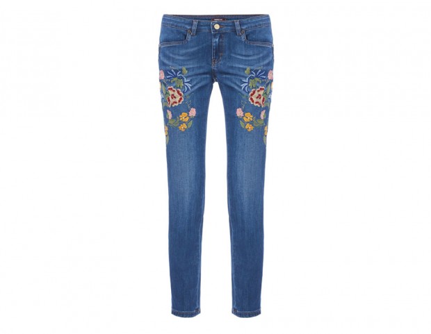Jeans ricamati in denim stretch