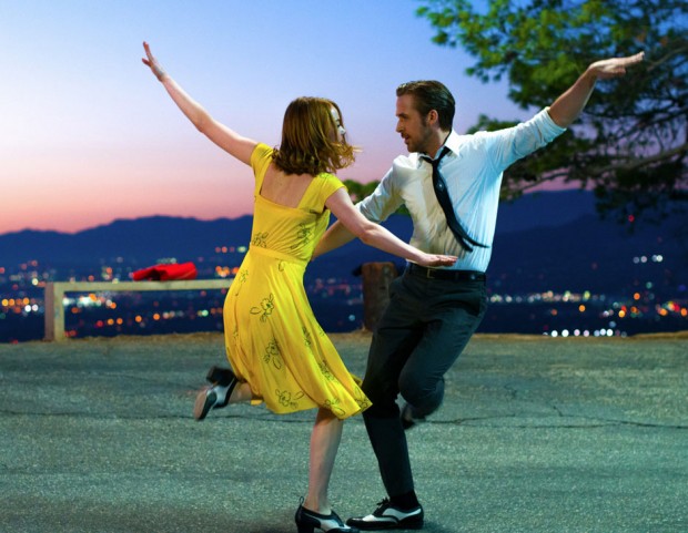 Emma Stone e Ryan Gosling in La La Land (foto ufficio stampa)