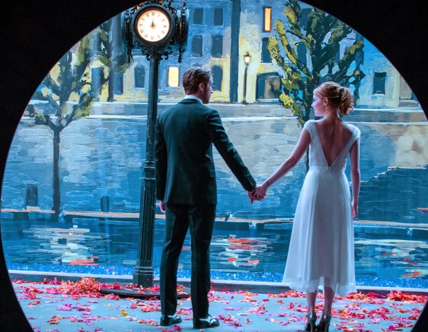 Emma Stone e Ryan Gosling in La La Land (foto ufficio stampa)