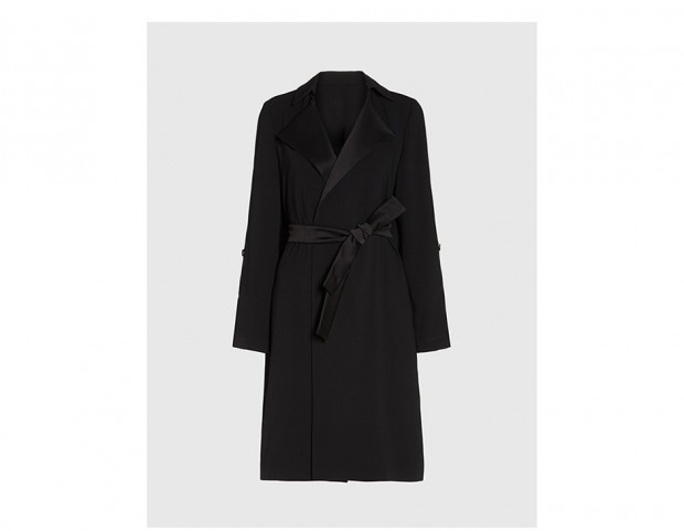 Trench lungo con revers di raso