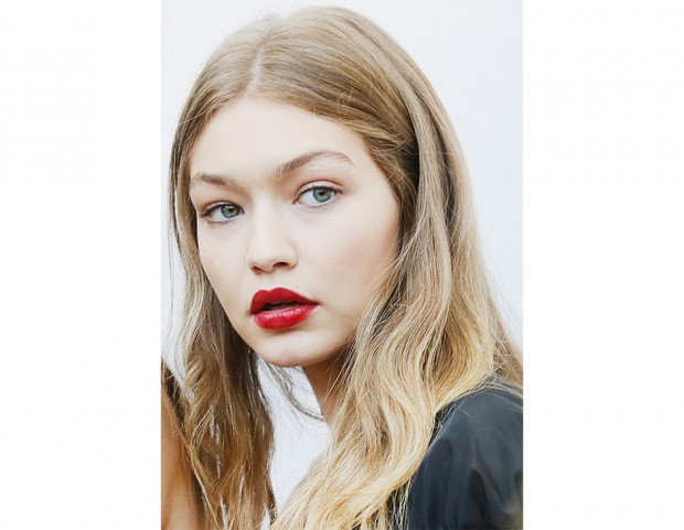 Rossetto rosso classico per Gigi