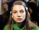 Un trucco naturale ma sofisticato da N°21, creato da Tom Pecheux per MAC Cosmetics